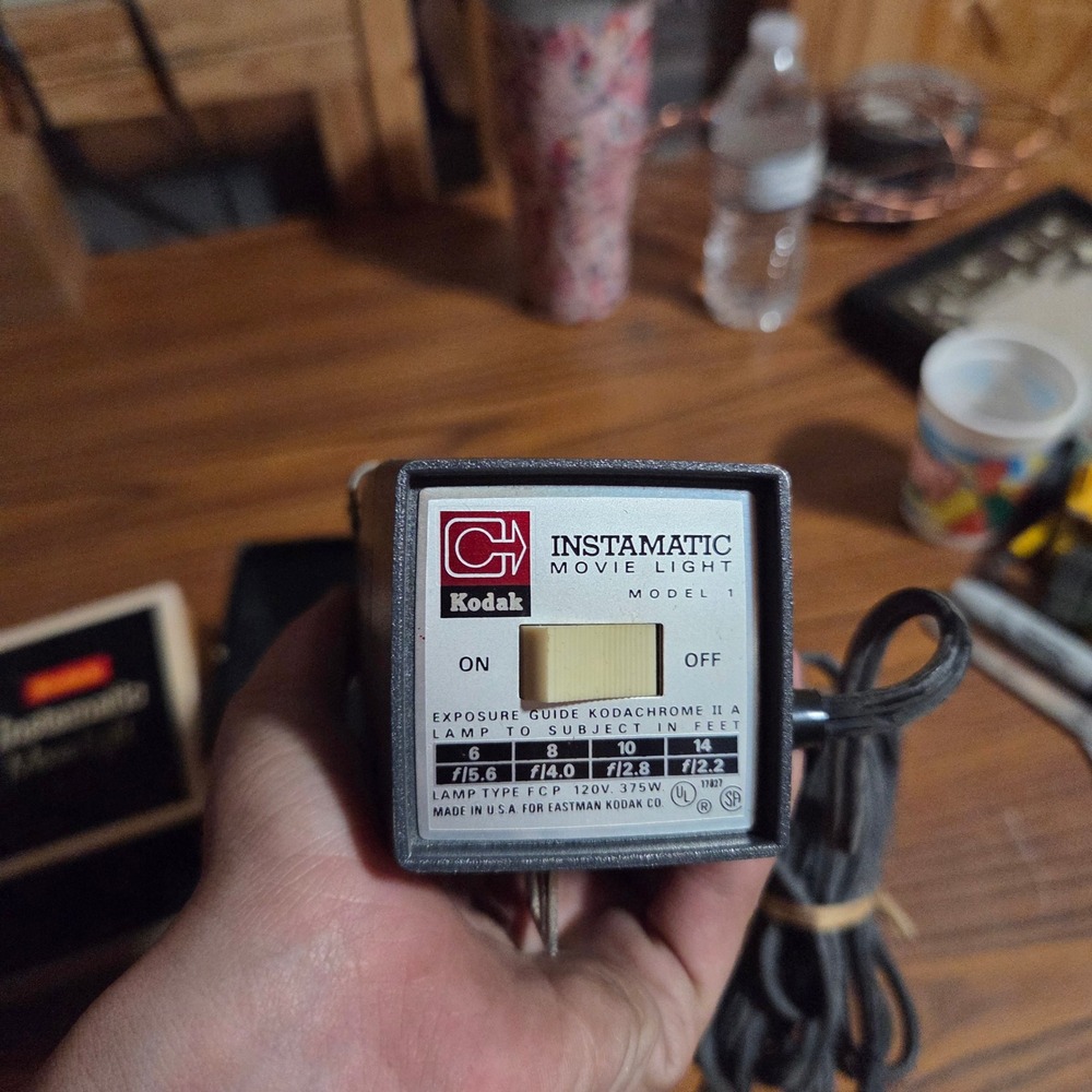 Vintage Kodak Instamatic Movie Light Model 1 with Original Box 375W 120V USA - Picture 4 of 7